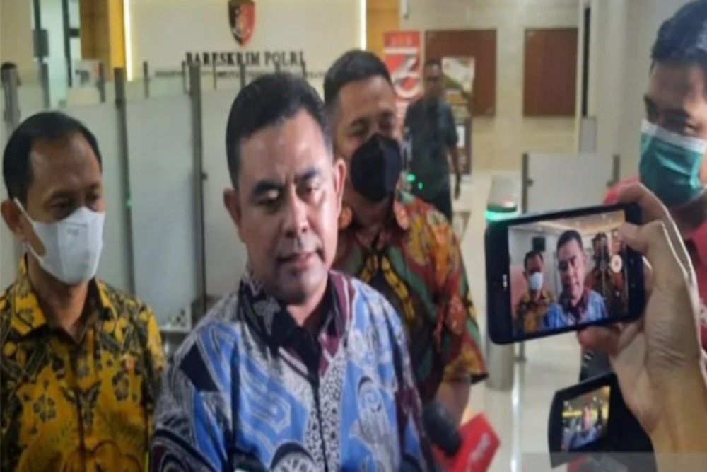 Istri Mantan Menteri Agraria Ferry Mursyidan Laporkan Pejabat Polri ke Ombudsman