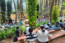 PLN Sediakan Listrik di Tengah Hutan Sukseskan Jambore Standupindo