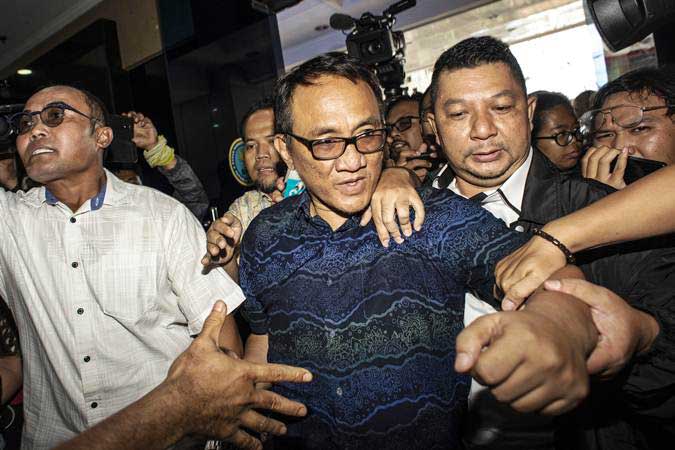Tuduh Jokowi Bakal Penjarakan Anies, Begini Klarifikasi Andi Arief