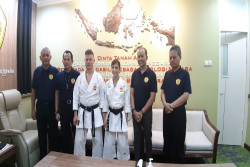 UPNVY Undang Juara Karate Dunia Sandra Sanchez ke Jogja