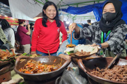 Yayuk Basuki Sudah Main ke Pasar Rakyat Jogja Gumregah, Kamu Kapan?