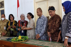 Rayakan Hari batik Sedunia, Kadin DIY: Kapasitas Pembatik Masih Jadi PR