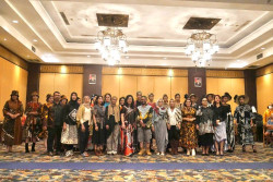 The Phoenix Hotel Yogyakarta-MGallery Sukseskan Hari Batik 2022 dengan “Abhinaya Abyakta Batik Jogja”
