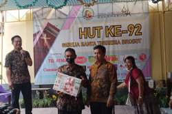 Peringati HUT Ke-92, Gereja Santa Theresia Brosot Gerakkan Persaudaraan