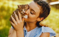Pelihara Kucing Bikin Perempuan Susah Hamil?