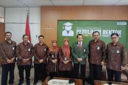Irhas Effendi Kembali Terpilih sebagai Rektor UPN Veteran Yogyakarta
