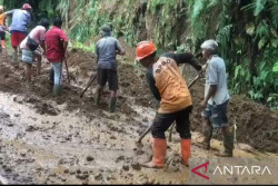 Enam Orang Meninggal dalam Banjir dan Tanah Longsor di Bali