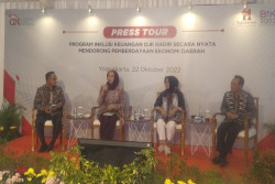 Lawan Rentenir dan Pinjol Ilegal, Ini Solusi yang Ditawarkan TPAKD