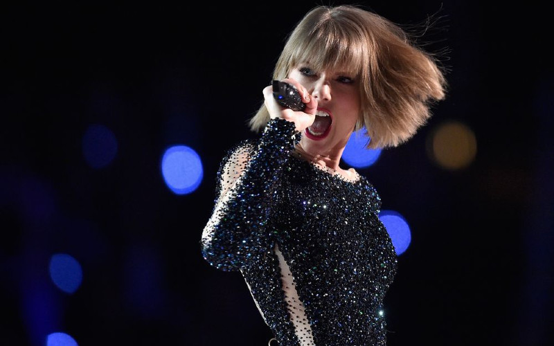 Rekor Sejarah! Taylor Swift Pecahkan Rekor Billboard Lewat 'Midnights'