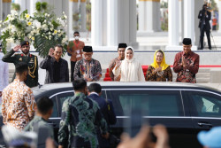 Ganjar Dampingi Jokowi Resmikan Sheikh Zayed Grand Mosque Solo