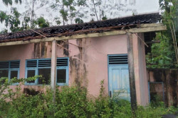 Eman-Eman! Bangunan Sekolah Eks Regrouping di Gunungkidul Dibiarkan Mangkrak