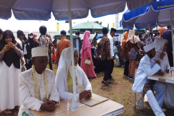 Peringati 1 Abad Nahdlatul Ulama, 11 Pasangan Dinikahkan Berbarengan