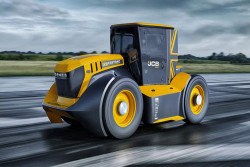 Traktor Tercepat di Dunia Berhasil Mencetak Rekor Guinness