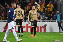 Messi & Neymar Absen, PSG Dihajar RC Lens dengan Skor 1-3