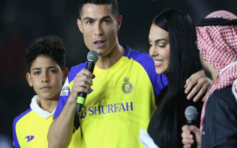 Kumpul Kebo, Ronaldo dan Georgina Tetap Boleh Tinggal di Arab Saudi