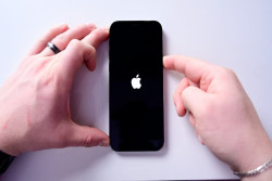 Catat! Ini 8 Cara Restart iPhone Berbagai Tipe