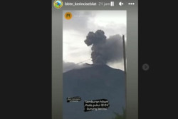 Gunung Kerinci Erupsi Lagi, Durasi Nyaris 2 Jam