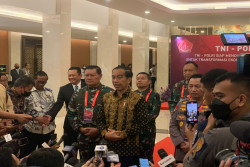 Jokowi Minta TNI-Polri Tidak Terlibat Politik Praktis di Pemilu 2024