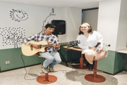 Bulan Kasih Sayang, Kotta GO Hadirkan Live Music Hingga Berbagi Coklat