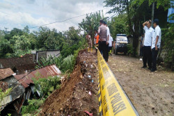 Perbatasan Gunungkidul Longsor, Rumah Warga di Klaten Ikut Terancam