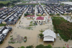 Banjir Kepung Bekasi, Puluhan Ribu Warga Terdampak