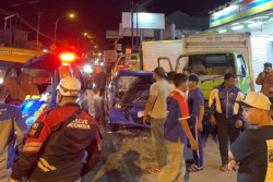 Kecelakaan Libatkan 3 Mobil di Jalan Godean, Begini Kondisi Korban...