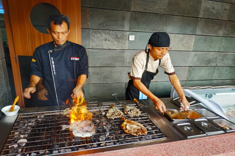 Lalawuh Sunda Penuh Menu Penggugah Selera dengan Suasana Nyaman