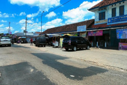 Jalan di Depan Pasar Ngawen Rusak Melulu, Ternyata Ini Penyebabnya