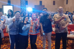 Kominfo Gelar Webinar Genposting Promosi Wisata Unggulan DIY, Sukseskan Program Bangga Berwisata di Indonesia