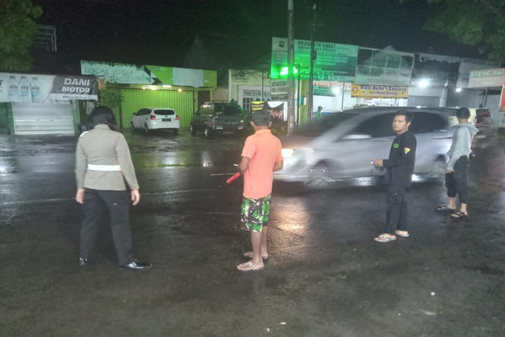 Pengendara Motor Tabrak Truk di Jalan Parangtritis, 1 Meninggal Dunia