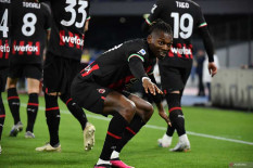 Liga Italia: AC Milan Permalukan Napoli 4-0 di Stadion Diego Armando Maradona