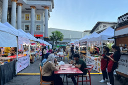 JCM Meriahkan Ngabuburit Warga dengan Festival Kuliner