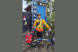 Mudik dari Jakarta, Warga Wedomartani Ini ke Sleman Naik Sepeda
