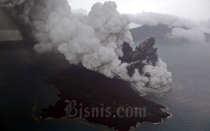 Lagi, Gunung Anak Krakatau Erupsi, Tinggi Letusan 2,5 Km!