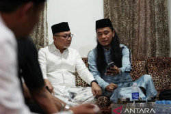 Ketum PAN Zulhas Kunjungi Ponpes Gus Miftah