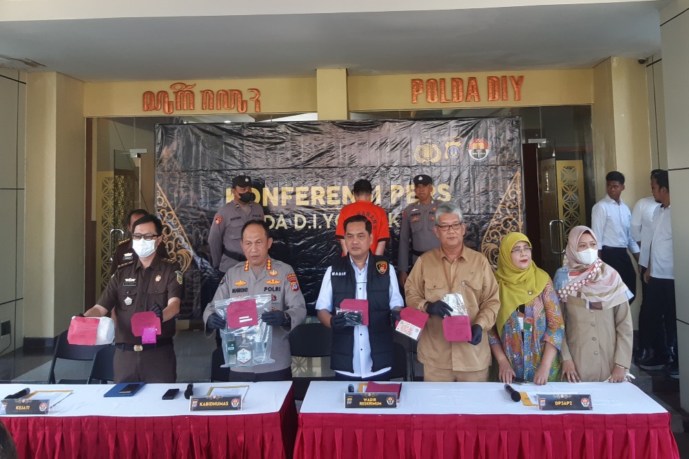 Pengusaha Toko Cabuli Belasan Remaja di Apartemennya