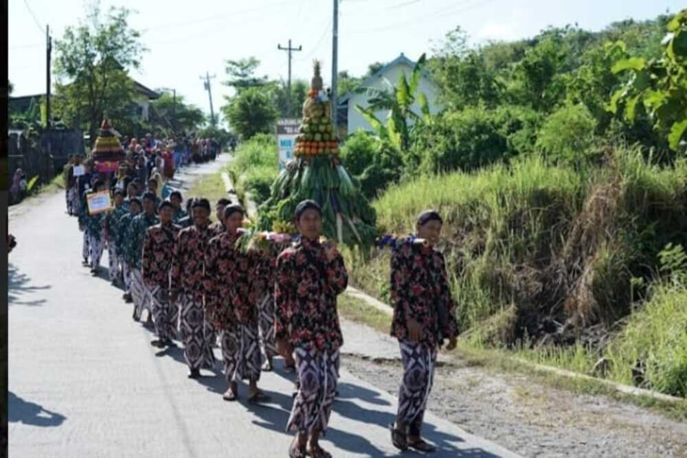 Kirab Gunungan dan Wayangan Sambirejo Prambanan Diharapkan Dongkrak Pariwisata