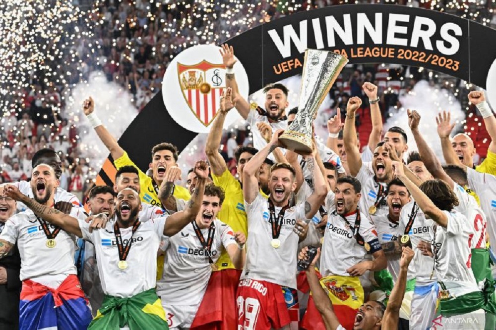 Sevilla Juara Liga Europa, Kalahkan AS Roma Lewat Adu Penalti