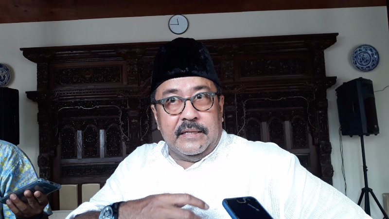 Jangan Diam, Sandiaga Diminta Segera Respons Kasus Bule Langgar Etika di Bali