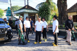 Sudah Rukun, PSHT dan Brajamusti Kerja Bakti Bareng Polda DIY Bersihkan Tamsis Jogja