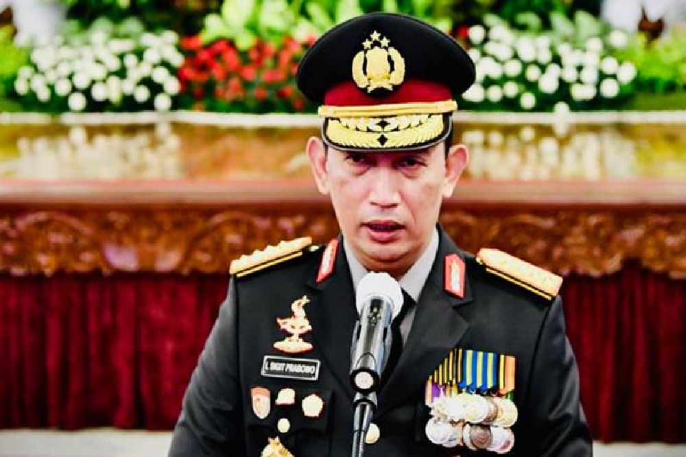 Banyak Perbuatan Polisi yang Sakiti Hati Masyarakat, Kapolri Minta Maaf di Depan Jokowi