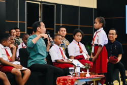 Ditanya Murid SD Kenapa Ibu Kota Tidak Pindah ke Papua, Ini Jawaban Presiden Jokowi