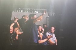 Ada Prabowo hingga Budi Karya, Menteri Jokowi Asyik Nonton Konser Ari Lasso Bikin Heboh Penonton