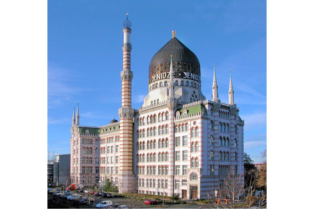 Sering Disangka Masjid, Bangunan Unik di Jerman Ternyata Bekas Pabrik Tembakau
