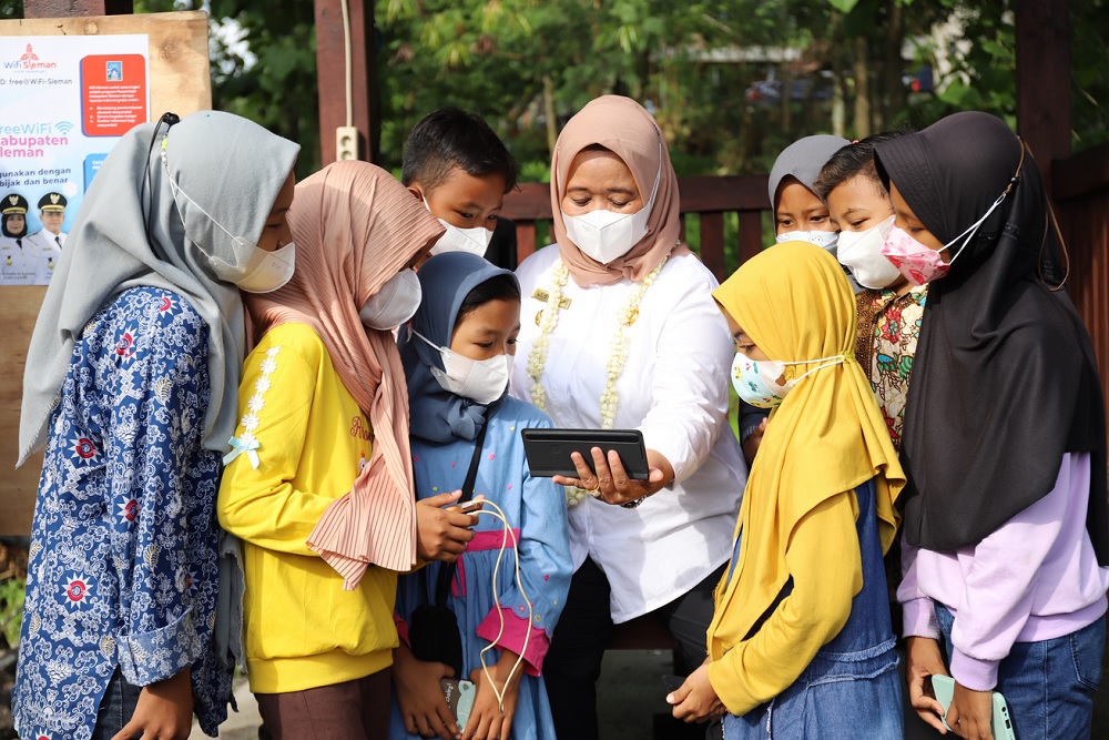Diskominfo Sleman Pasang 1.950 Titik Wifi Gratis