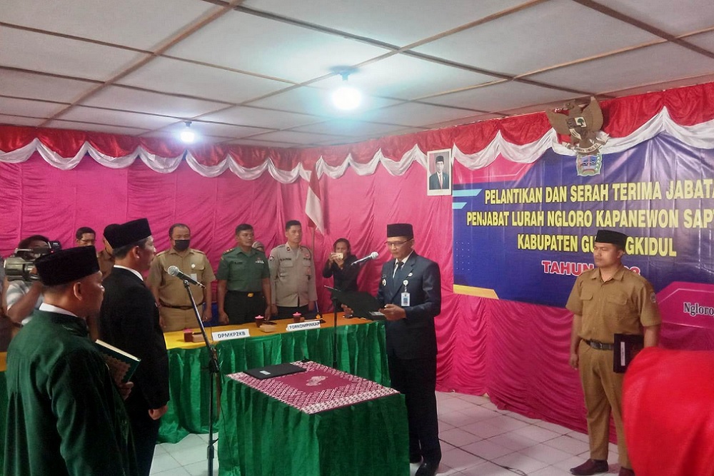 Maju Jadi Bakal Caleg, Lurah Ngloro Diganti