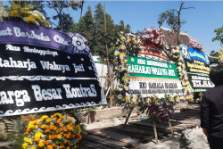 Aktivis 98 Waluyo Jati Berpulang, Nezar Patria Turut Antarkan ke Pemakaman