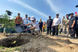 Ada 16 Ribu Biopori di Jogja, Mbah Dirjo Ditargetkan Kurangi 60 Ton Sampah