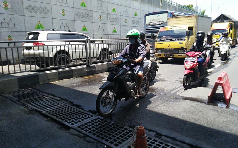 Sepeda Motor Dilarang Melewati Underpass Kentungan Sleman