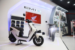 Honda Luncurkan Sepeda Motor Listrik Baru, Begini Spesifikasinya